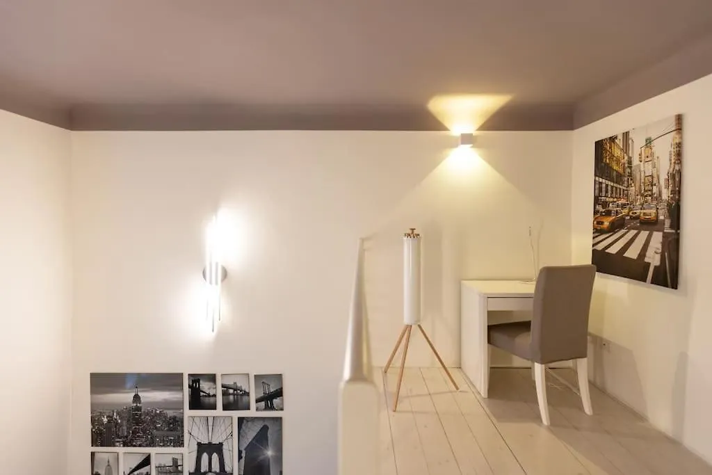 Apartment Splendido Loft Porta Romana - Mirable Pm Milan Italy